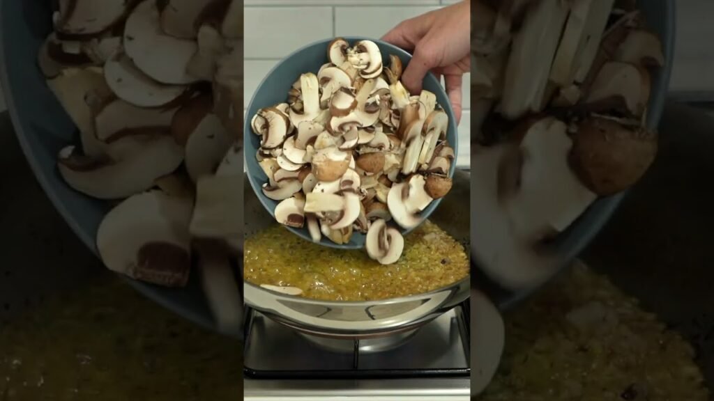 My Viral Creamy Garlic Mushroom Sauce… And Chicken