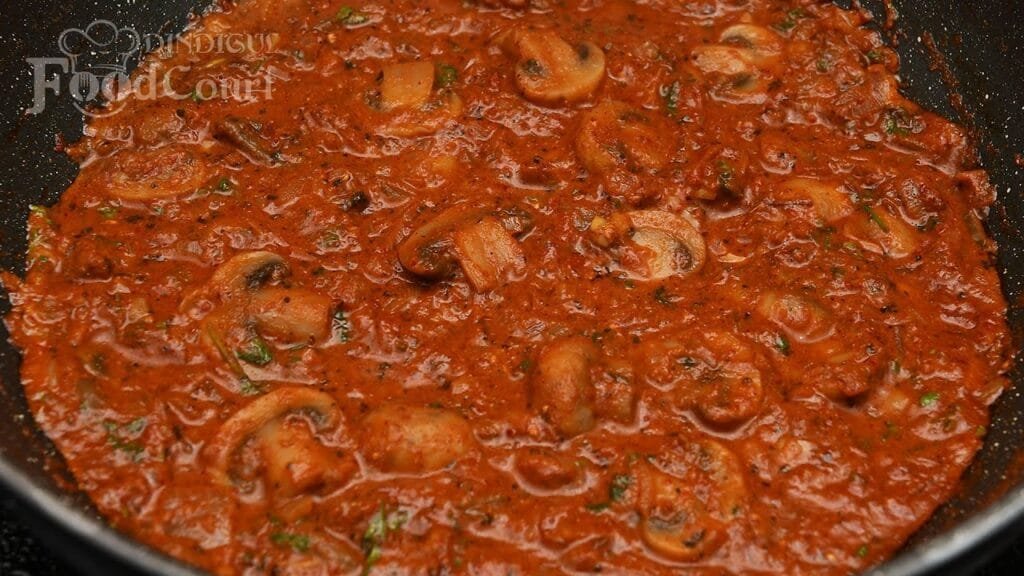 Mushroom Gravy/ Mushroom Masala Recipe/ Side Dish For Chapati