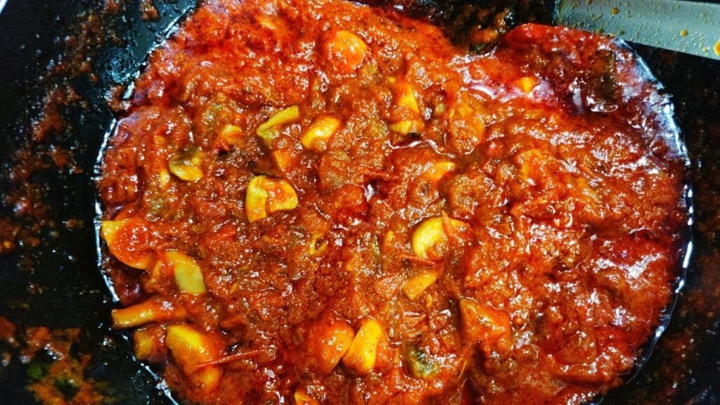 Mushroom tomato curry (Tomato mushroom recipe)