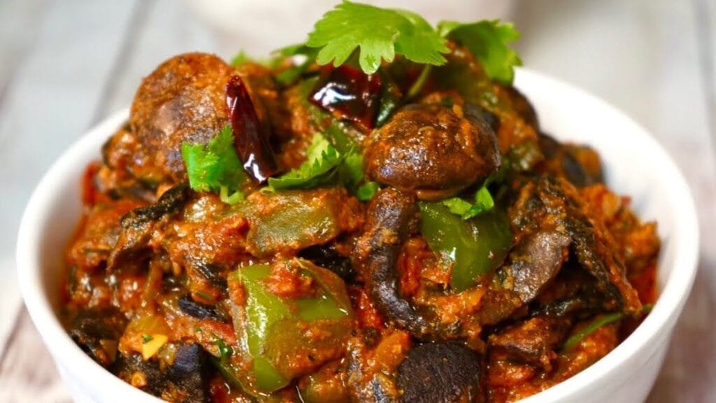 Spicy Mushroom Curry (QUICK & EASY) | MUSHROOM MASALA | Mushroom Recipe