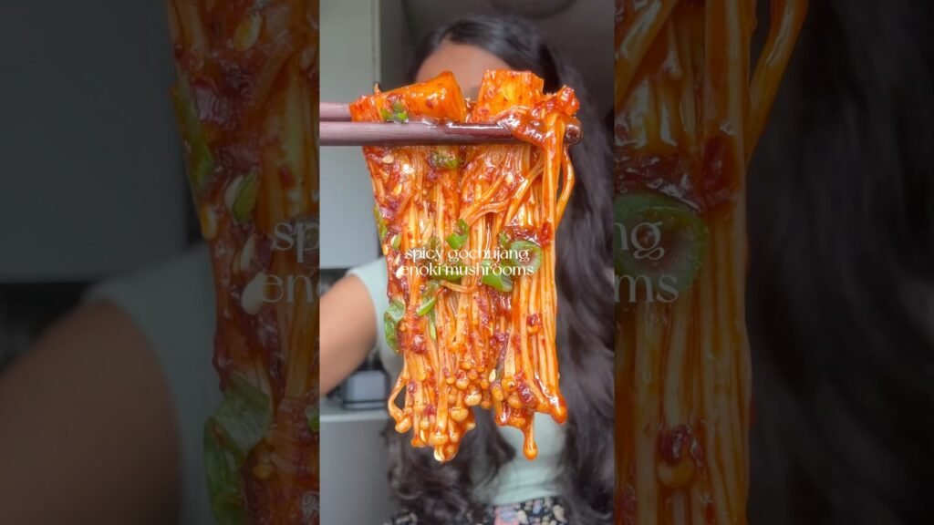 SPICY GOCHUJANG ENOKI MUSHROOMS🥵 #enoki #mushroom #gochujang #spicyfood #veganrecipes #veganfood