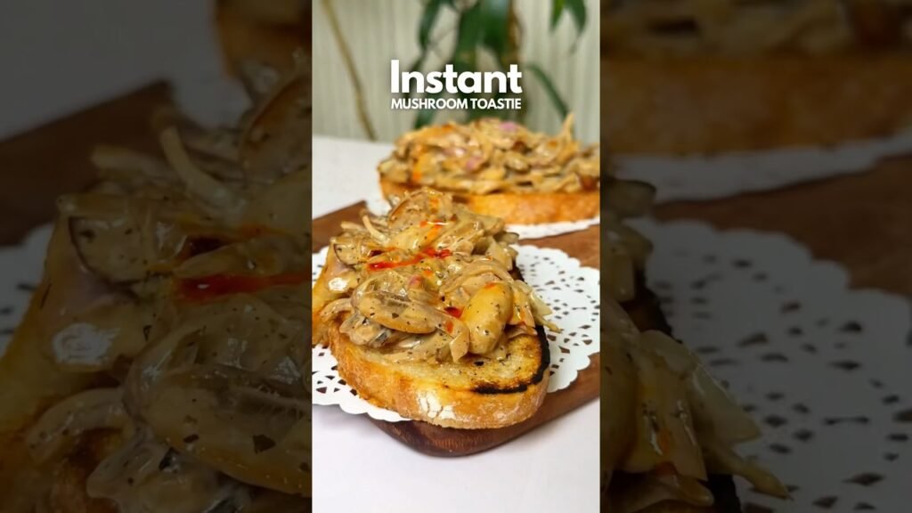 Instant Mushroom Toastie #mushroom #toast #breakfast #snacks #ytshorts #recipe #tuesday #easyrecipe