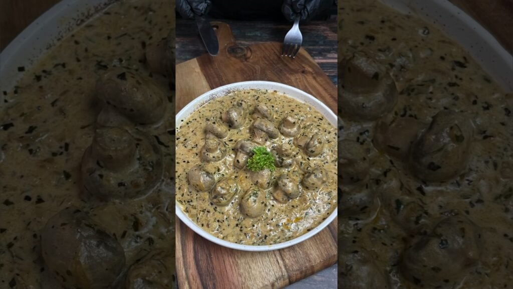 Creamy butter garlic mushroom❤️ #shorts #youtubeshorts #trending