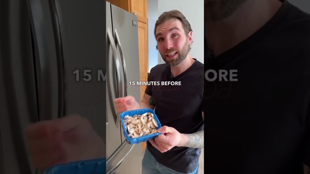 “मशरूम खाने वाले लोग ये बात जरूर सुनें!🎧🍄#shortsfeed #facts #science #viralplzz