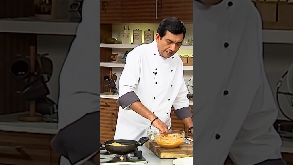 Enjoy the crunch of ‘Garlicky Mushroom Pakoras’ for a true #BiteSizedBliss experience! 😋👌 #ytshorts