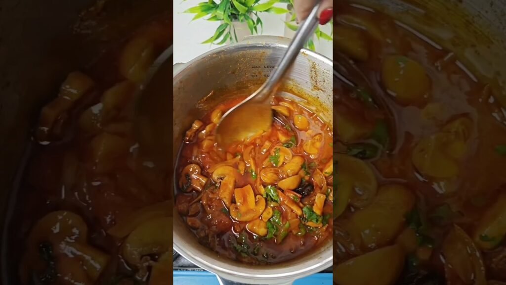 Mushroom Masala #mushroom #mushroomrecipe #lunch #dinner #recipe #ytshorts #shorts #buttonmushroom