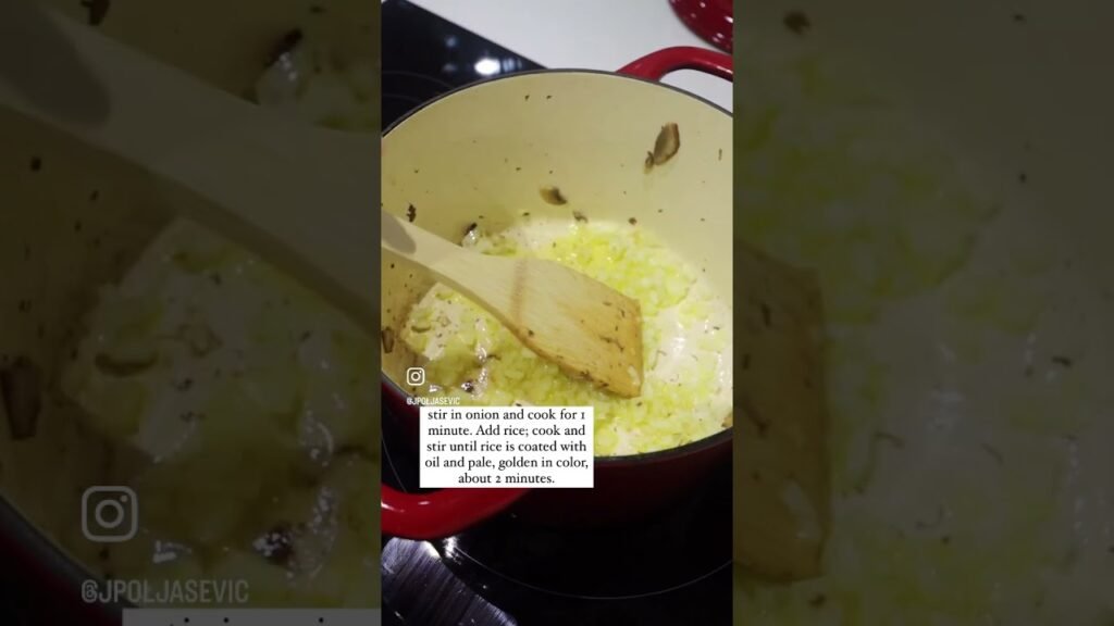 Easy Mushroom Risotto ✨ #quickandeasyrecipe #quickrecipe #healthylifestyle #healthyfood #dinnerideas