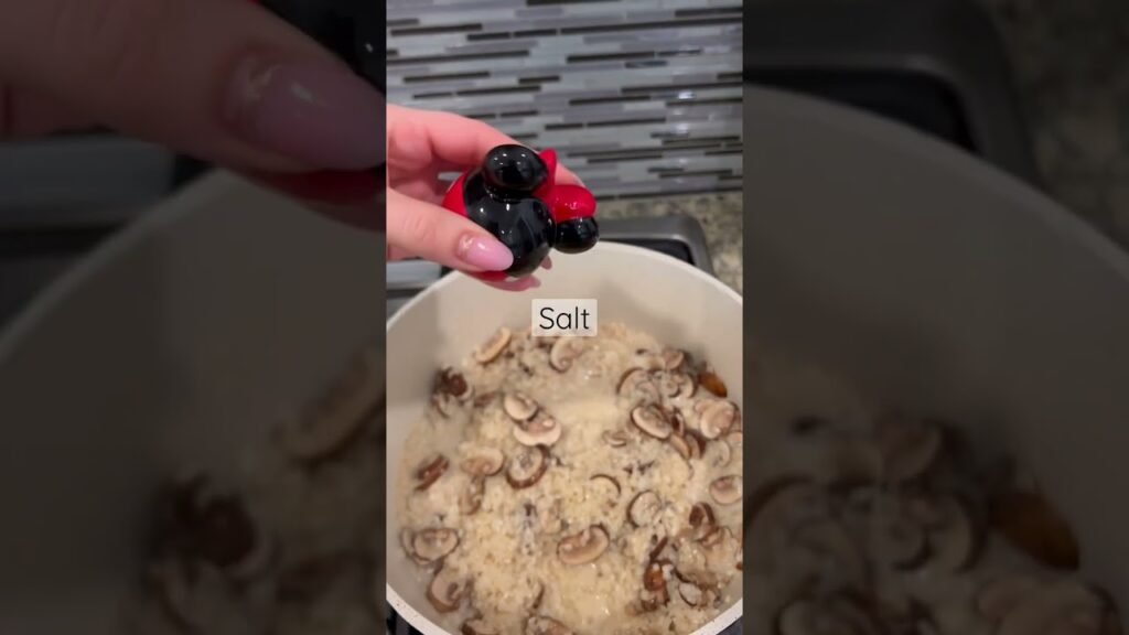 Creamy mushroom risotto with vegan parm and truffle infused oil 🤩 | Never Dunn Eating