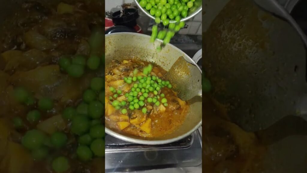 #food #cooking #vlog #winter #couple “Garam garam Mushroom Curry vibes ✨🔥”