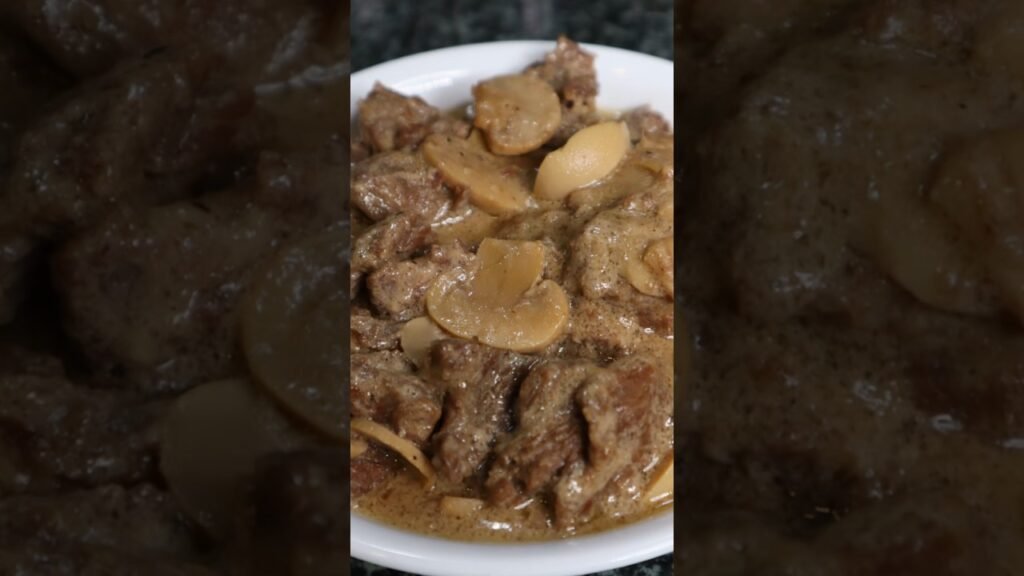 Tender Beef and Mushroom!! So Creamy!! #beef #beefmushroom #beeffordinner